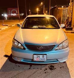 تۆیۆتا کامری